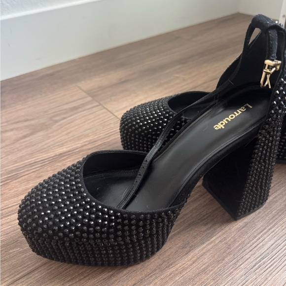 Black Studded Women\'s Heels - used 1 time. for people 10.5 or 11 - almost new main image 2